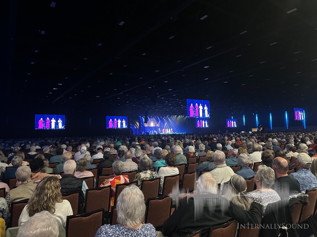 e_2025_10_13_Celebrators_Pigeon_Forge_TN_43